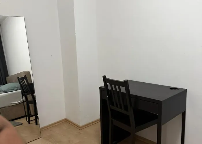 Appartement Guenstige, Zentrale Und Schoene In